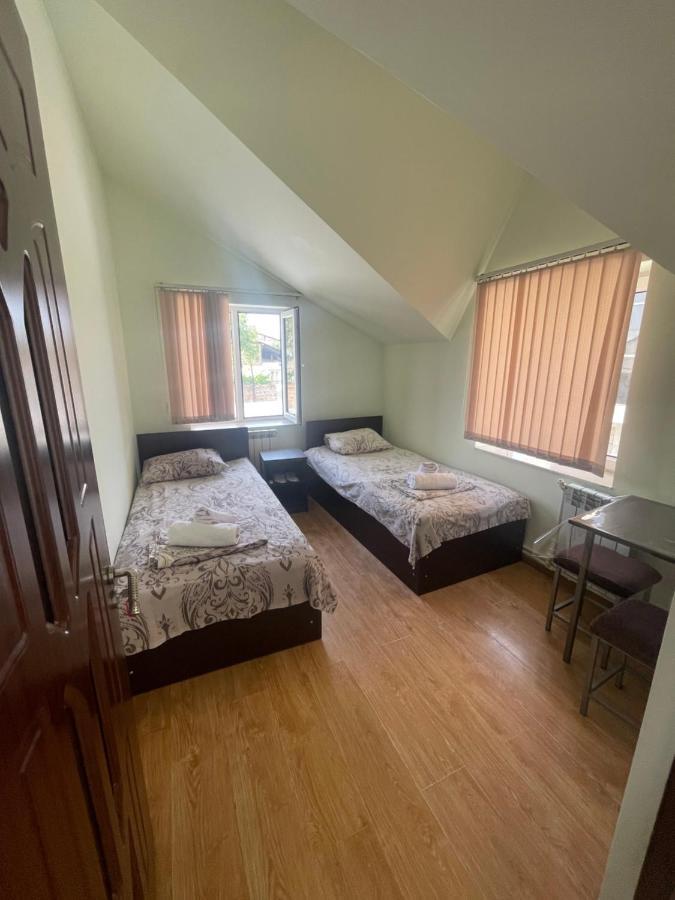 Noragyugh Guest House 耶烈万 外观 照片